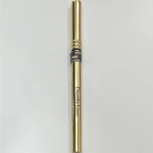 Dior 681 Calligraphy Brown Diorific Refillable Eyeliner - Picture 1 of 1
